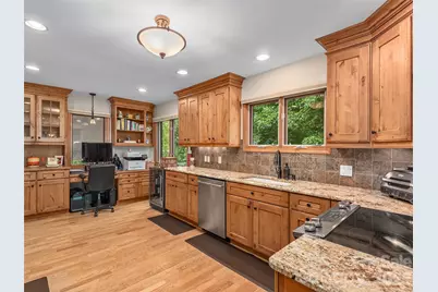 503 Fleetwood Plaza, Laurel Park, NC 28739 - Photo 13