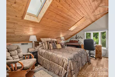 503 Fleetwood Plaza, Laurel Park, NC 28739 - Photo 27