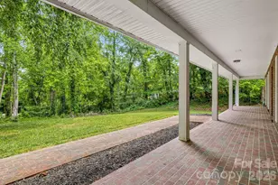 35 Byrd Rd, Candler, NC 28715 - Photo 3
