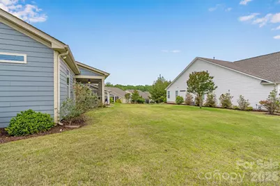 8306 Festival Way, Charlotte, NC 28215 - Photo 35