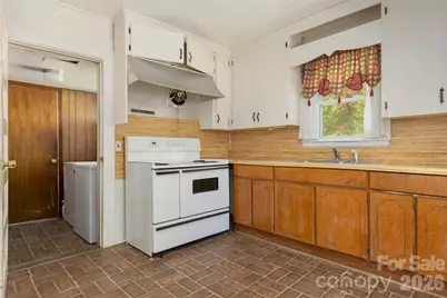 484 Yancey Road, Marion, NC 28752 - Photo 15