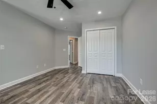 2762 Avalon Loop Rd, Charlotte, NC 28269 - Photo 17