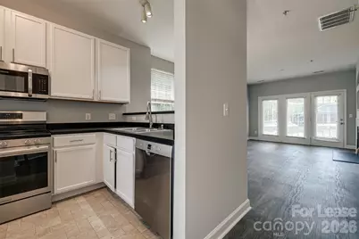 2762 Avalon Loop Road, Charlotte, NC 28269 - Photo 3