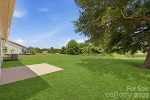126 Chambwood Ln, Shelby, NC 28152 - Photo 17