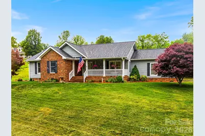 530 Windom Cove, Burnsville, NC 28714 - Photo 1