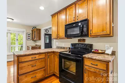 530 Windom Cove, Burnsville, NC 28714 - Photo 13