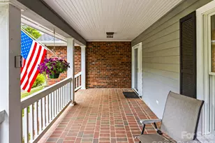 530 Windom Cv, Burnsville, NC 28714 - Photo 3