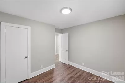 4239 Dinglewood Avenue, Charlotte, NC 28205 - Photo 15