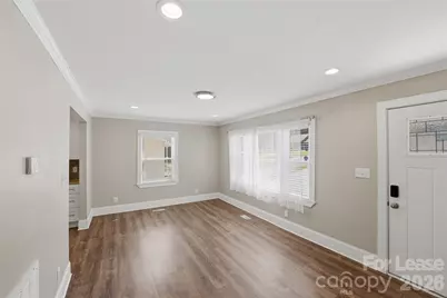 4239 Dinglewood Avenue, Charlotte, NC 28205 - Photo 7