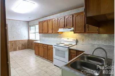 131 Upper Grassy Branch Road, Asheville, NC 28805 - Photo 5