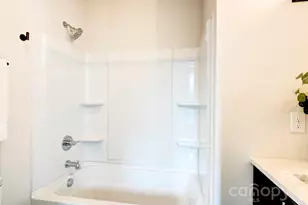 1310 Carolyn Dr, Charlotte, NC 28205 - Photo 13