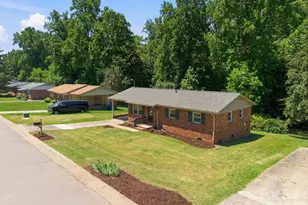 413 E McLelland Ave, Mooresville, NC 28115 - Photo 5