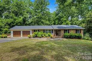 109 James Dr, Belmont, NC 28012 - Photo 1