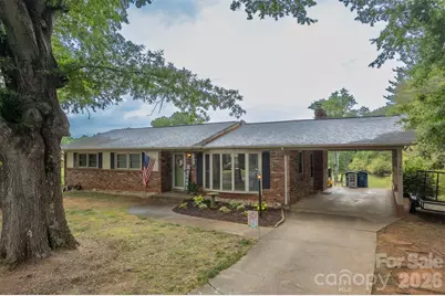 5460 Clover Street, Hickory, NC 28602 - Photo 1