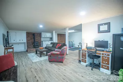 5460 Clover Street, Hickory, NC 28602 - Photo 29