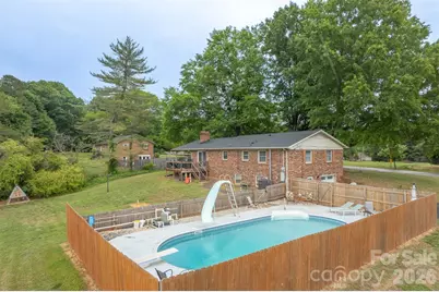 5460 Clover Street, Hickory, NC 28602 - Photo 7