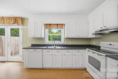 425 Catawba Drive, Salisbury, NC 28147 - Photo 19