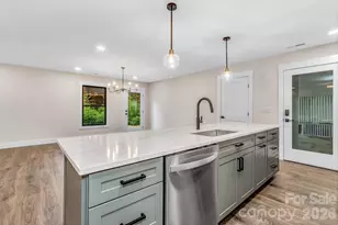 4 Barnes Rd, Asheville, NC 28803 - Photo 17