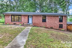 4 Barnes Rd, Asheville, NC 28803 - Photo 1