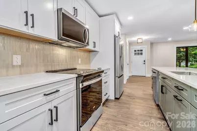 4 Barnes Road, Asheville, NC 28803 - Photo 13