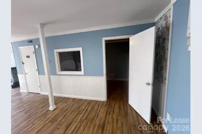 466 E Court Street #B, Marion, NC 28752 - Photo 5