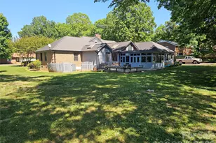 1108 Oak Hill Dr, Monroe, NC 28112 - Photo 3
