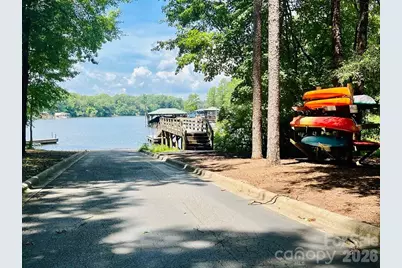 4432 Mountain Cove Drive, Charlotte, NC 28216 - Photo 47