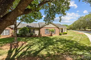 2960 Zion Renaissance Ln, Charlotte, NC 28269 - Photo 37