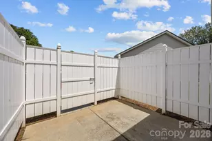 2960 Zion Renaissance Ln, Charlotte, NC 28269 - Photo 43