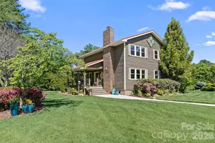 102 S Blue Ridge Rd, Black Mountain, NC 28711 - Photo 1