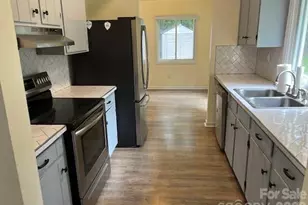 4909 Charmwood Ct, Concord, NC 28027 - Photo 5