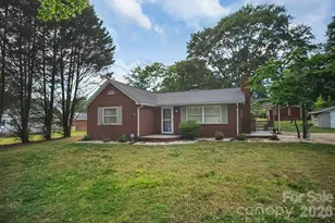 1305 Markway St, Shelby, NC 28150 - Photo 3