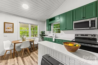 193 Sams Hill, Sylva, NC 28779 - Photo 9