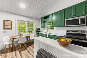 193 Sams Hill, Sylva, NC 28779 - Photo 9