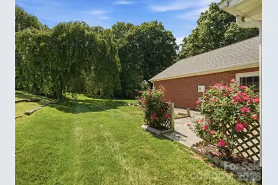 1020 Longreen Drive, Kernersville, NC 27284 - Photo 35