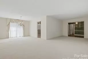 1020 Longreen Dr, Kernersville, NC 27284 - Photo 11