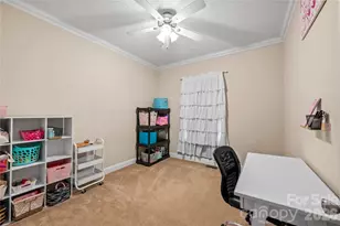 111 Robin St, Hendersonville, NC 28739 - Photo 25