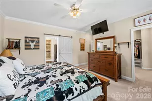 111 Robin St, Hendersonville, NC 28739 - Photo 17