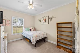 111 Robin St, Hendersonville, NC 28739 - Photo 21