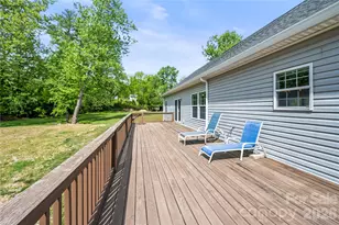 111 Robin St, Hendersonville, NC 28739 - Photo 31