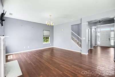 3306 Daniel Place Drive, Charlotte, NC 28213 - Photo 3