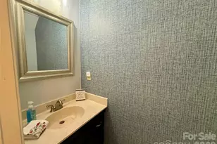2705 North Street NW, Hickory, NC 28601 - Photo 13