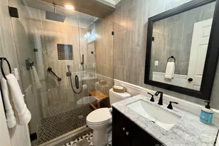 2705 North Center Street NW, Hickory, NC 28601 - Photo 27