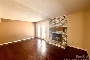 2705 North Center Street NW, Hickory, NC 28601 - Photo 15