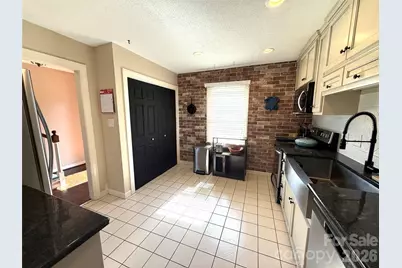 2705 North Street NW #65, Hickory, NC 28601 - Photo 7