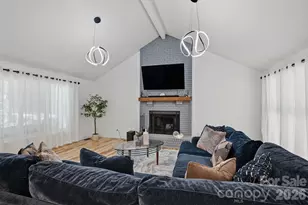 9307 Raintree Ln, Charlotte, NC 28277 - Photo 13
