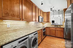 510 N Poplar St, Charlotte, NC 28202 - Photo 3