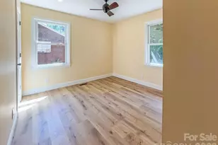 306 Whisnant St, Shelby, NC 28150 - Photo 13