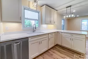 306 Whisnant St, Shelby, NC 28150 - Photo 7