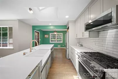 24 Warwick Place, Asheville, NC 28804 - Photo 7